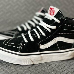 Vans Classic Black and White High-Tops